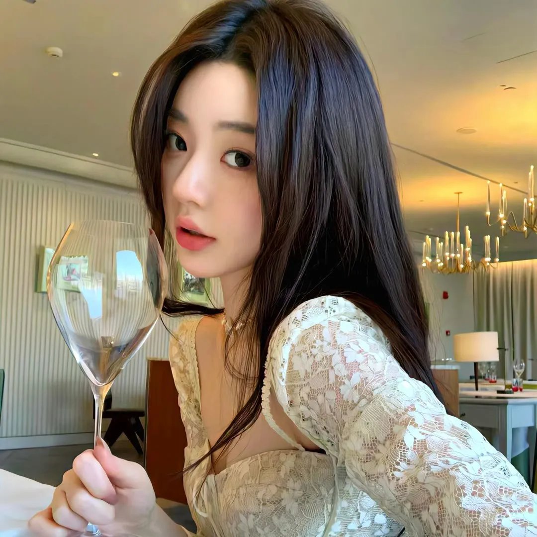 不是孤单一人2023